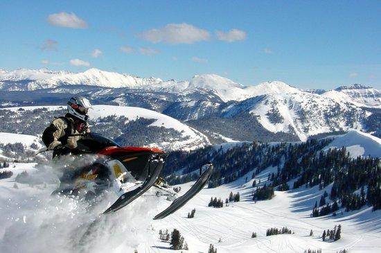 Snowmobile Adventures at Thousand Peaks
